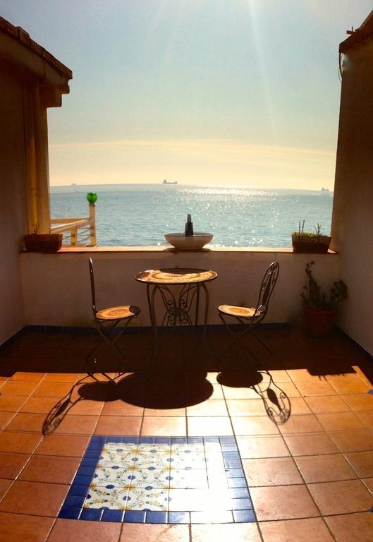 Bed & Breakfast 14 Leoni Salerno
