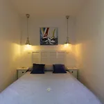 Beach Hotel 14Leoni B&B