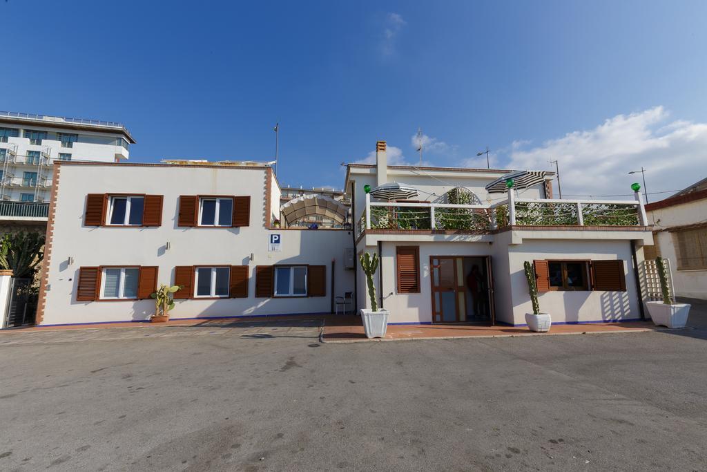 Bed and breakfast 14leoni 3*